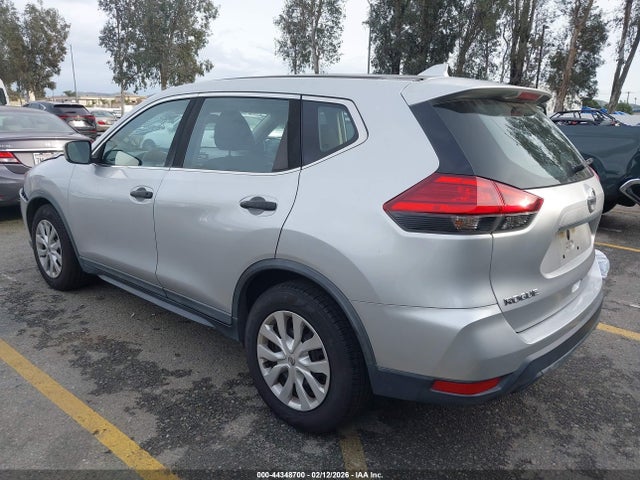 Nissan ROGUE S 2017 KNMAT2MT0HP541063 Image 3