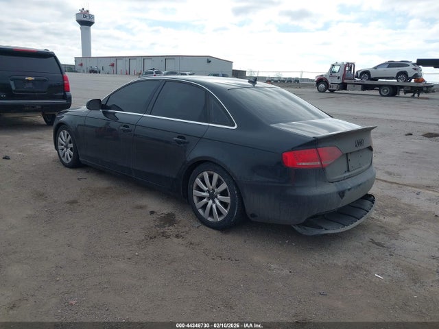 2010 AUDI A4 WAUFFAFL8AN041798 Photo 2