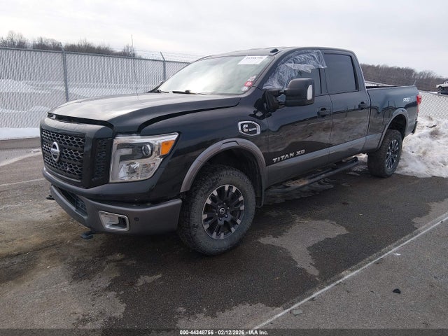 2017 NISSAN TITAN XD 1N6BA1F40HN543673 Photo 1