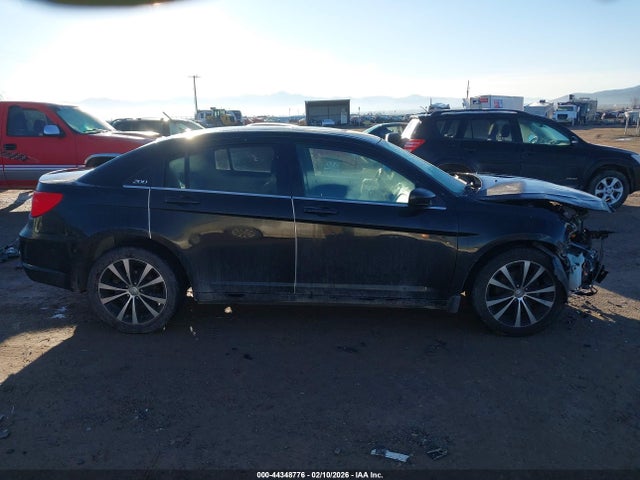 Продаж на аукціоні авто 2011 Chrysler 200 S, vin: 1C3BC8FG1BN567413, номер лоту: 44348776