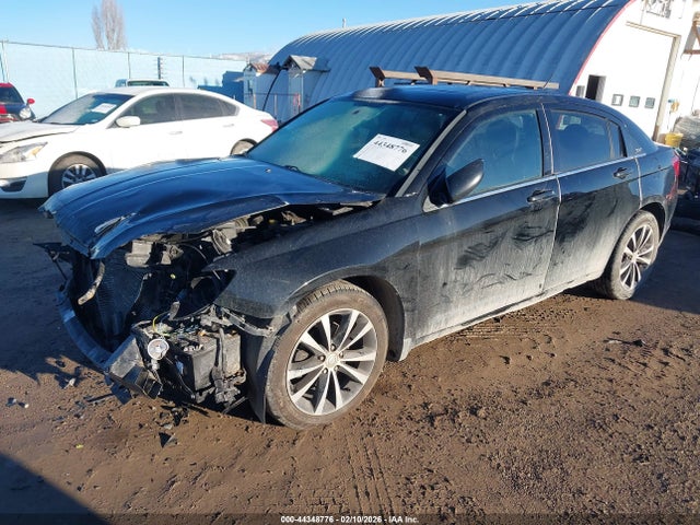 2011 CHRYSLER 200 1C3BC8FG1BN567413 Photo 1