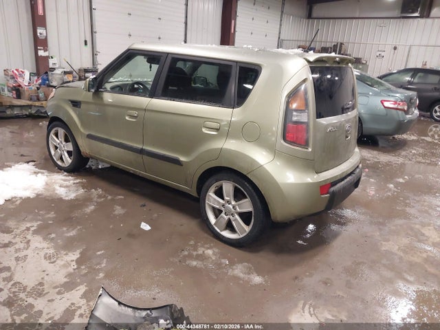 2010 KIA SOUL KNDJT2A27A7159095 Photo 2