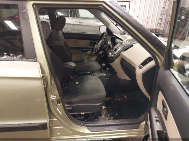 2010 KIA SOUL KNDJT2A27A7159095 Photo 4
