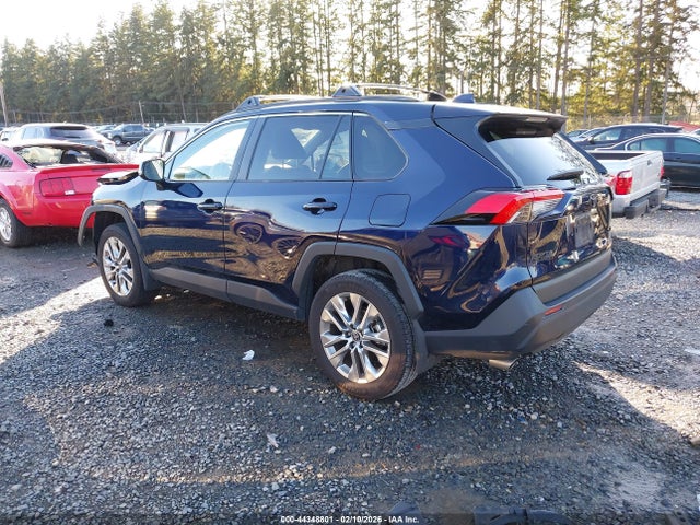Toyota Rav4 Xle Premium 2025 2T3C1RFV5SW367881 Image 3