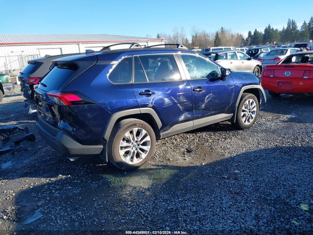 Toyota Rav4 Xle Premium 2025 2T3C1RFV5SW367881 Image 4