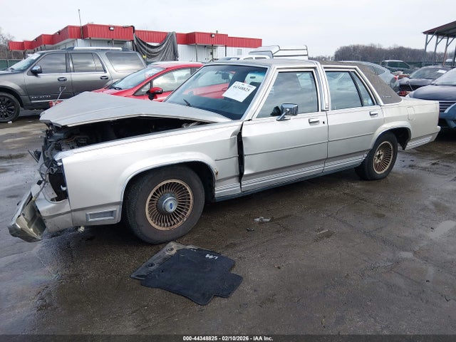 1989 FORD CROWN VICTORIA 2FABP74F2KX118010 Photo 1