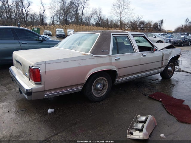 1989 FORD CROWN VICTORIA 2FABP74F2KX118010 Photo 3