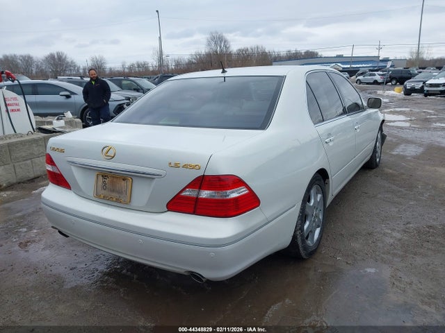 2004 LEXUS LS 430 JTHBN36F940150149 Photo 3