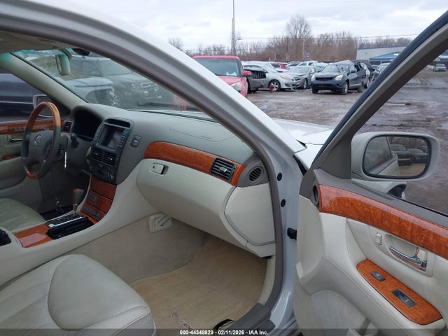 2004 LEXUS LS 430 JTHBN36F940150149 Photo 4