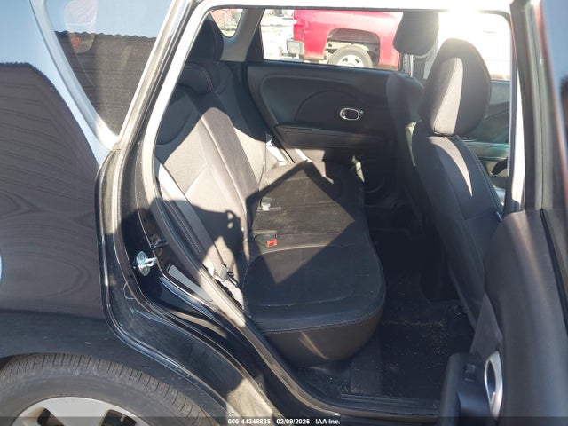 KNDJN2A22G7357425 KIA Soul