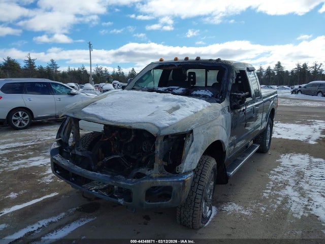 Ford F-250 Lariat 2015 1FT7X2B64FEA61368 Image 2