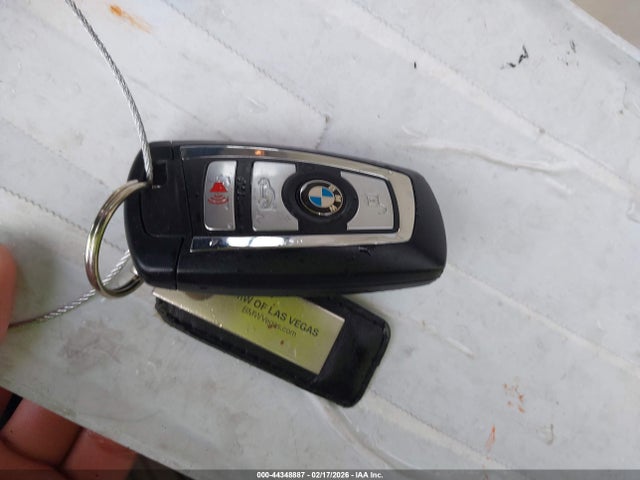 WBA5A5C54ED511215 BMW 528I