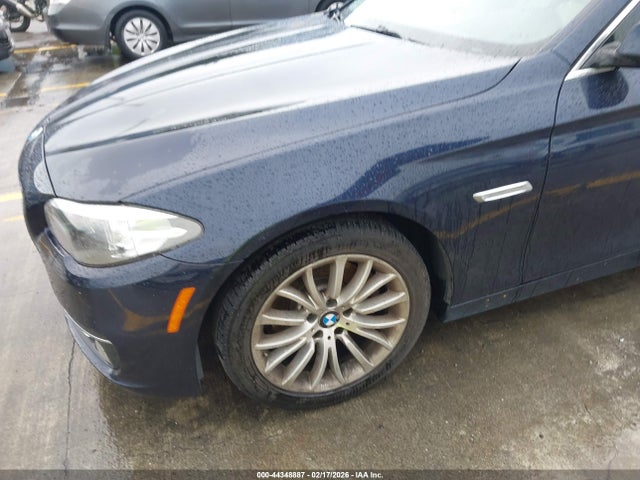 WBA5A5C54ED511215 BMW 528I