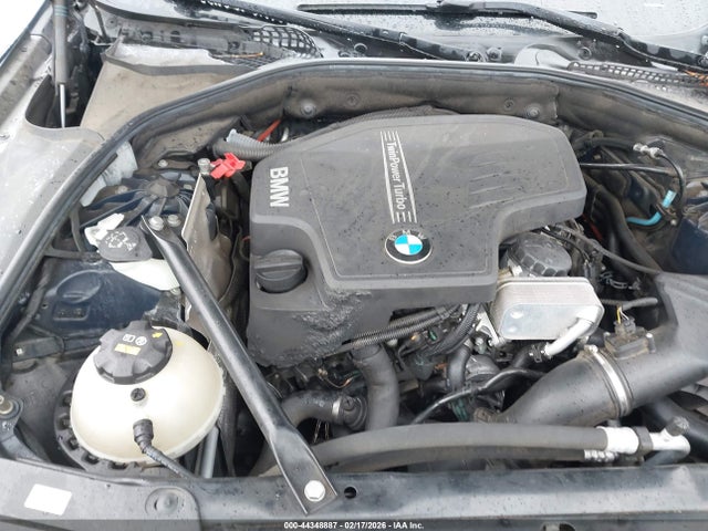WBA5A5C54ED511215 BMW 528I