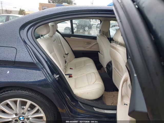 WBA5A5C54ED511215 BMW 528I