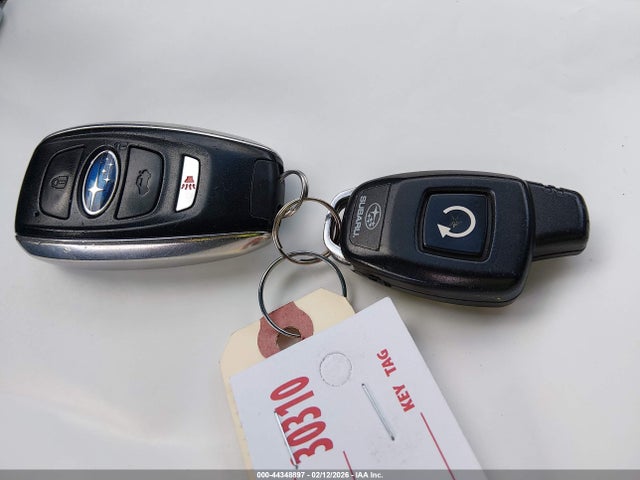 44348897 :رقم المزاد ، 4S3BNAS68H3065951 vin ، 2017 Subaru Legacy 2.5i Sport مزاد بيع