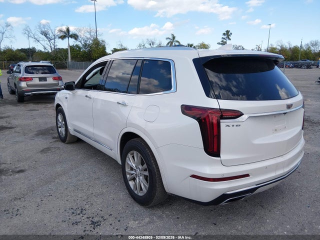2021 CADILLAC XT6 1GYKPAR47MZ179178 Photo 2