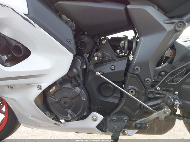 JYARM38Y9PA001638 Yamaha Yzfr7
