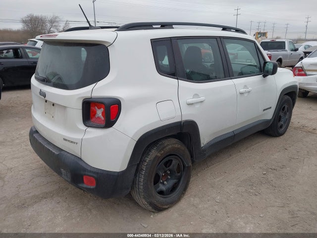 ZACCJAAT3GPC87749 Jeep Renegade Sport