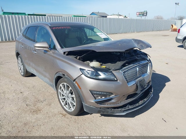 2019 LINCOLN MKC 5LMCJ3C95KUL02975