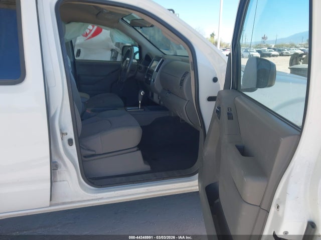 1N6AD0ER9KN736129 Nissan Frontier Sv