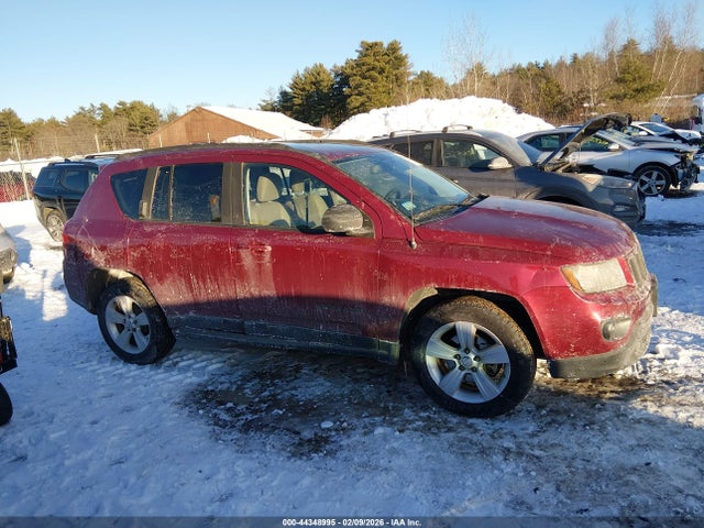 1C4NJCBA9GD688495 Jeep Compass Sport