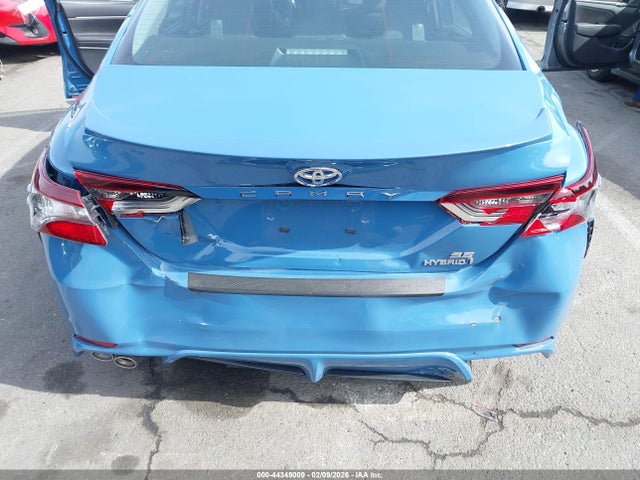 4T1G31AKXRU070120 Toyota Camry Hybrid Se