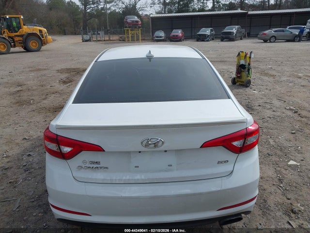 5NPE24AAXFH138882 Hyundai SONATA ECO