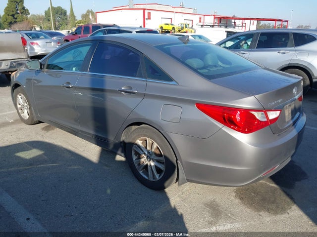 2012 HYUNDAI SONATA 5NPEB4ACXCH450259 Photo 2