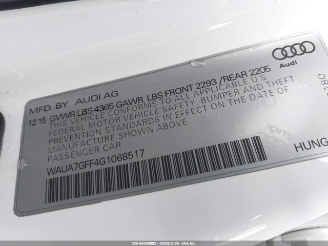 2016 AUDI A3 WAUA7GFF4G1068517 Photo 8