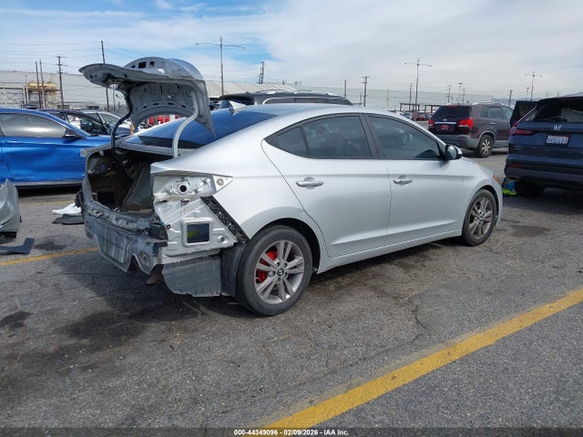 5NPD84LF0HH041678 Hyundai ELANTRA SE