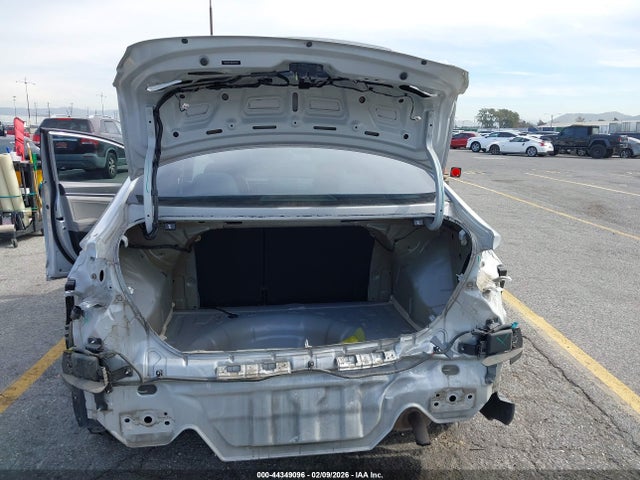 5NPD84LF0HH041678 Hyundai ELANTRA SE