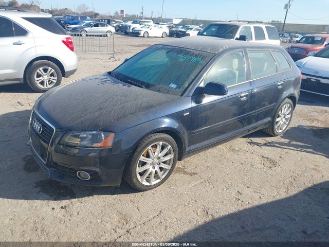 2011 AUDI A3 WAUKFAFMXBA128909 Photo 1