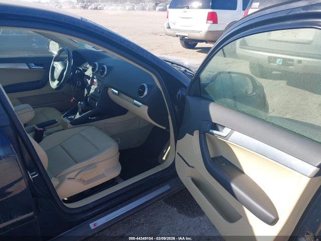 2011 AUDI A3 WAUKFAFMXBA128909 Photo 4