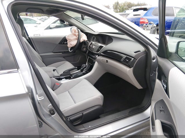1HGCR2F33HA238416 Honda ACCORD LX