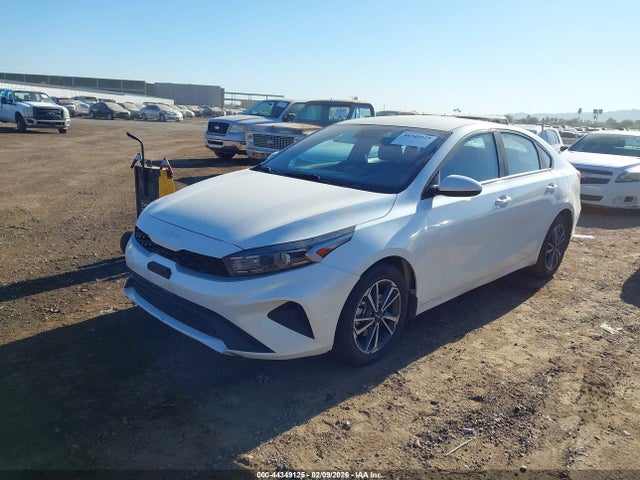 3KPF24AD2PE675167 KIA Forte Lxs