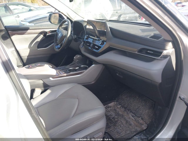 5TDXBRCHXNS547201 Toyota Highlander Hybrid Limited