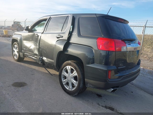 2017 GMC TERRAIN 2GKALMEK4H6142663 Photo 2