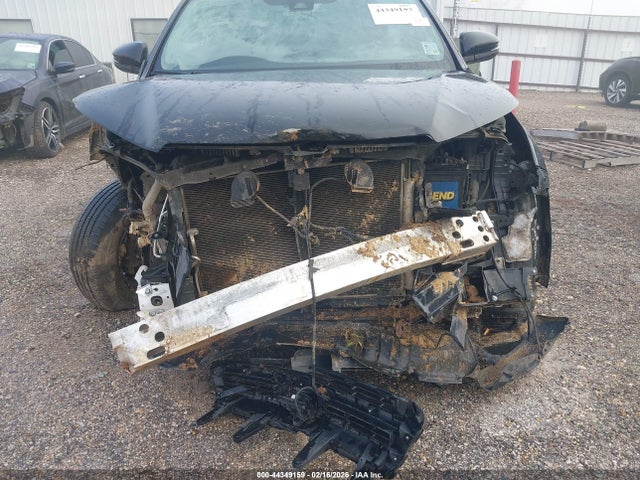 Toyota Highlander Le 2019 5TDZZRFH8KS299557 Image 19