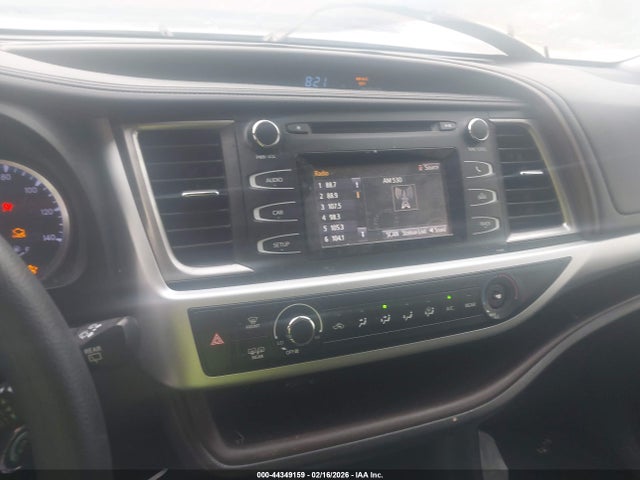 Toyota Highlander Le 2019 5TDZZRFH8KS299557 Image 21