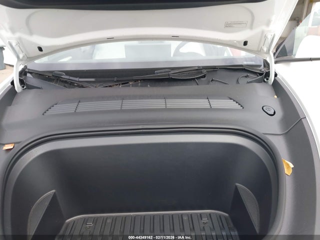 2024 TESLA MODEL Y 7SAYGDEE2RA280013 Photo 9