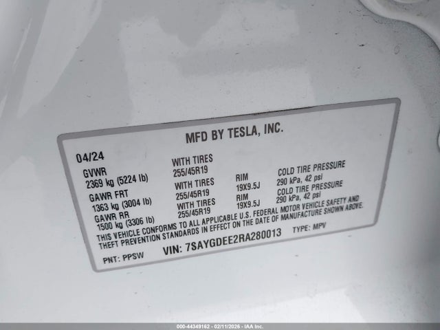 2024 TESLA MODEL Y 7SAYGDEE2RA280013 Photo 8