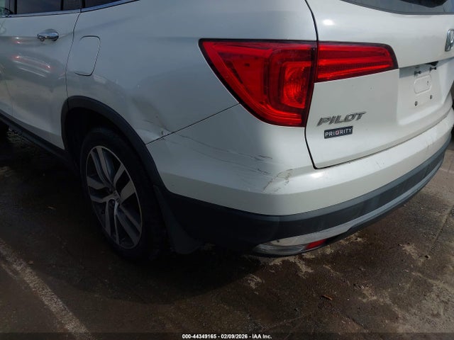 44349165 :رقم المزاد ، 5FNYF5H93HB037901 vin ، 2017 Honda Pilot Touring مزاد بيع