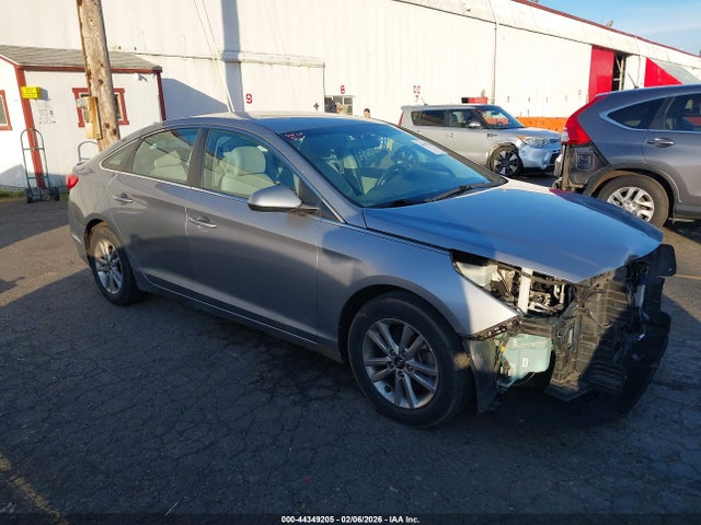 2016 5NPE24AF7GH397424 main image