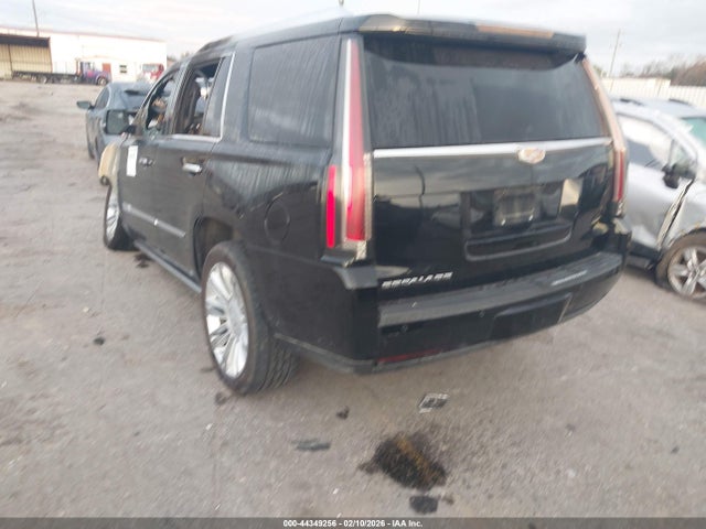 2016 CADILLAC ESCALADE 1GYS4DKJ9GR265865 Photo 2