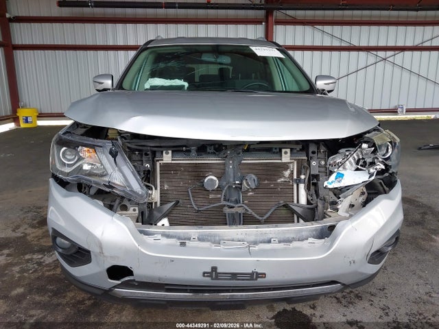 5N1DR2MN3HC685707 Nissan Pathfinder Sv