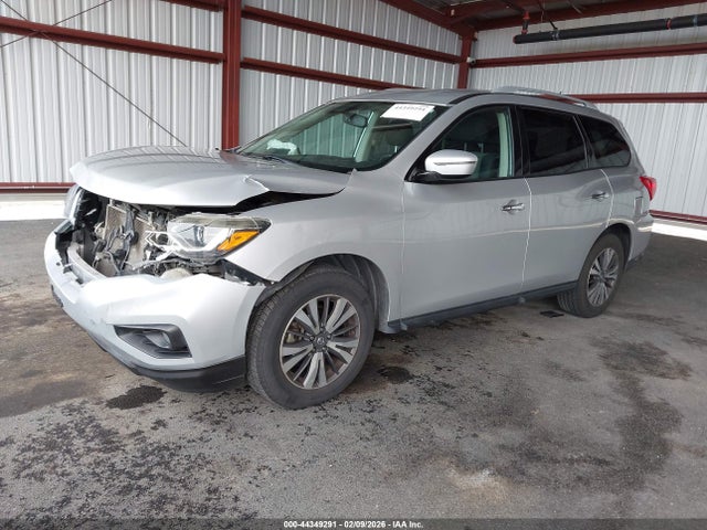 5N1DR2MN3HC685707 Nissan Pathfinder Sv