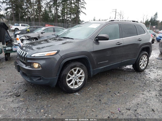 Jeep Cherokee Latitude 2015 1C4PJMCS2FW538172 Image 2