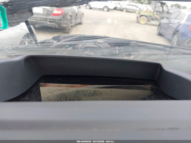 SALRT2RVXKA086626 Land Rover Discovery Hse Luxury