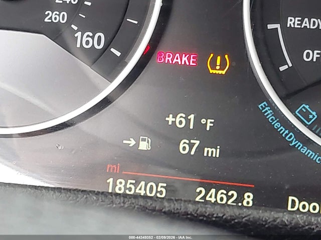 BMW 320i Xdrive 2018 WBA8A3C54JA494476 Image 16